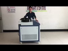 Máquina de limpeza a laser de 3000w para remoção de ferrugem